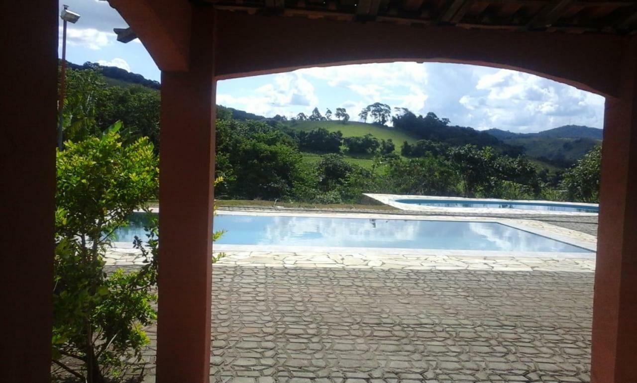 הוילה Sitio Lirio Do Vale- Munhoz, Mg מראה חיצוני תמונה